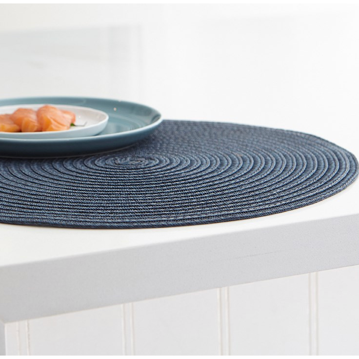 Urban Two Tone Woven Round Vinyl Placemat