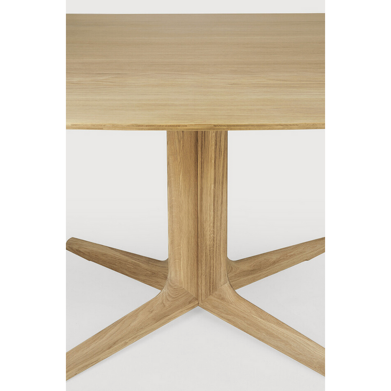 Corto Dining Table Square in Oak