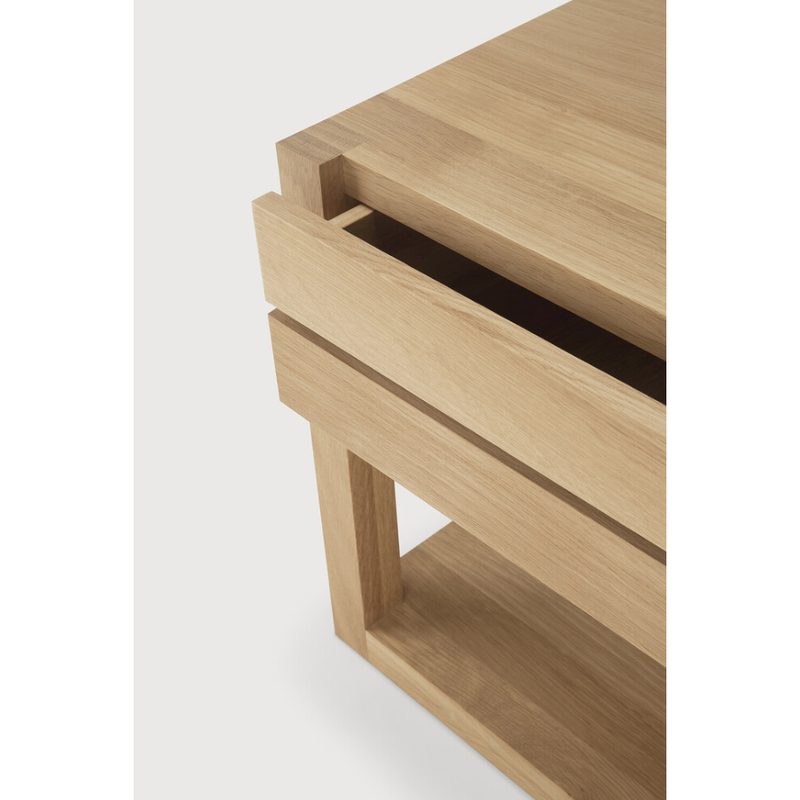 Azur Nightstand in Oak