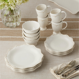 Heritage Scroll Dinner Plate