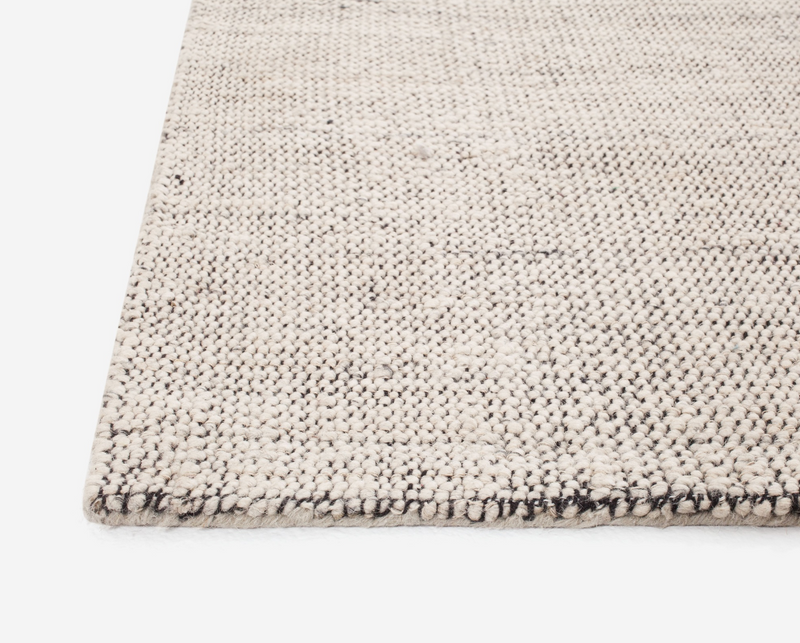 Ember Rug - Black / White