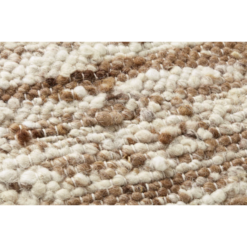 Marie Cushion in Ivory / Camel