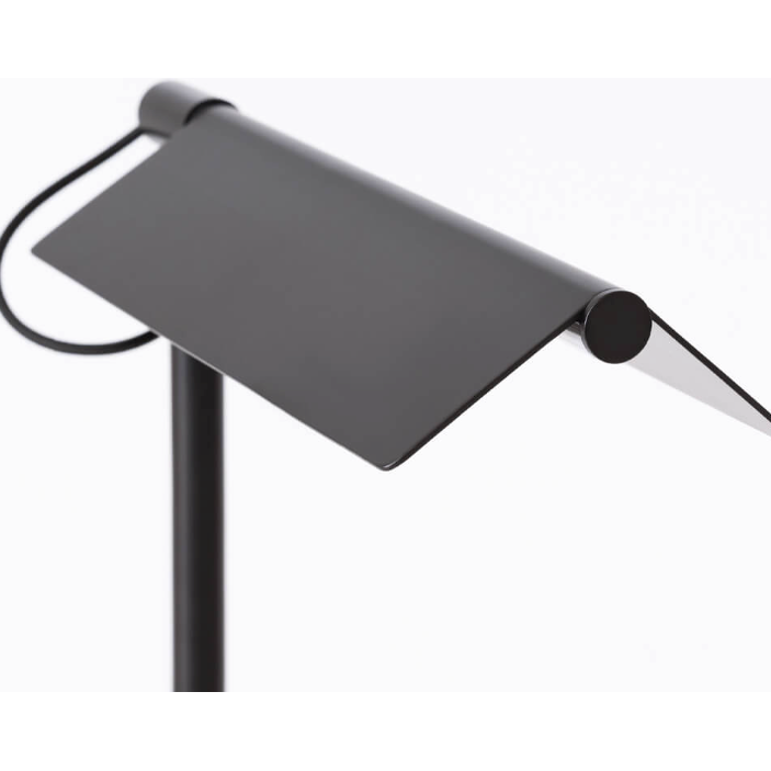 Oxford Floor Lamp in Black