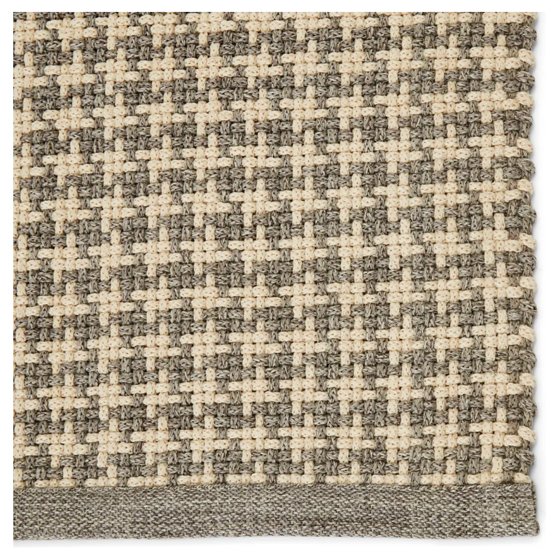 Finlay- White/ Chocolate/ Grey
