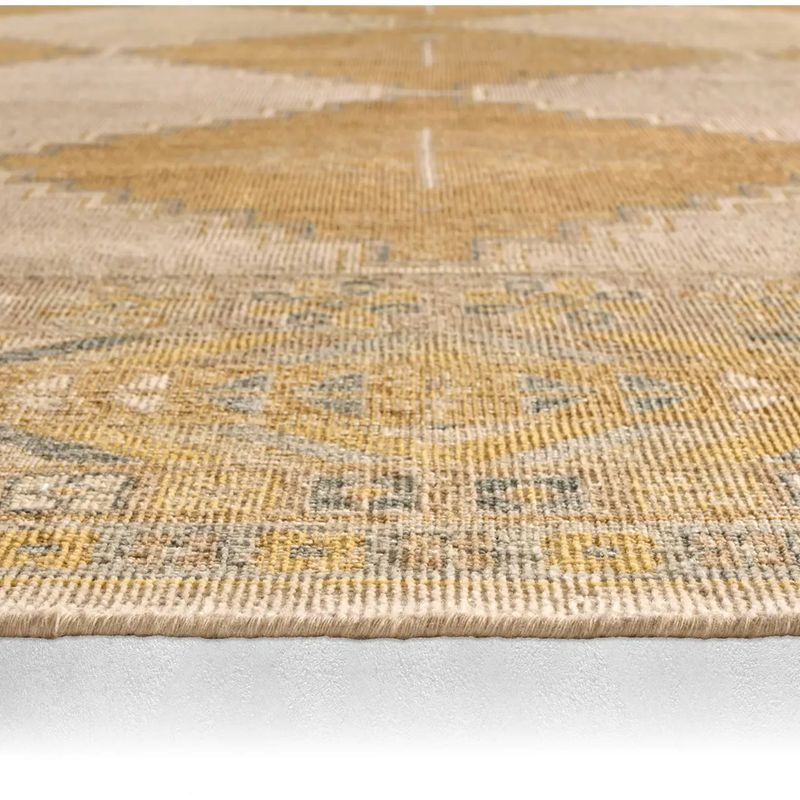 Gallant Rug in Sand/ Honey