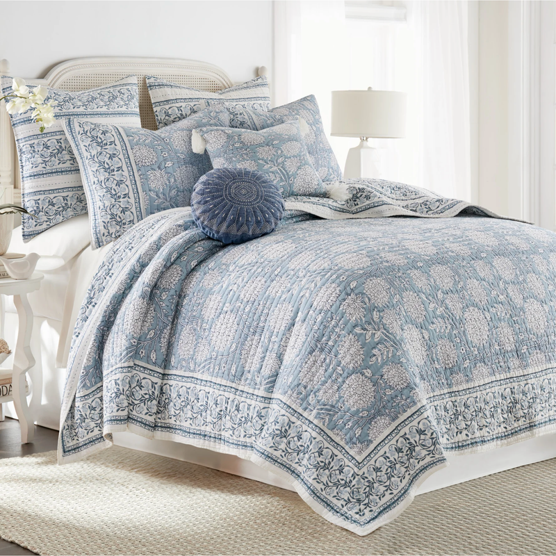Adare Quilt Set