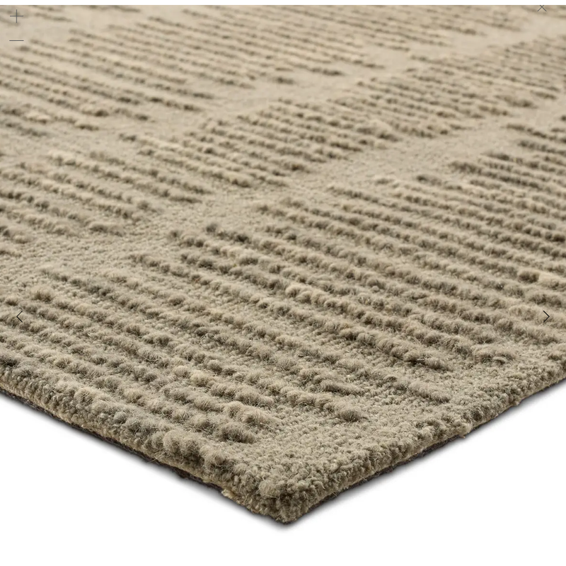 Finnigan Rug in Radha