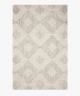Ehren Diamond Rug in Grey/Silver