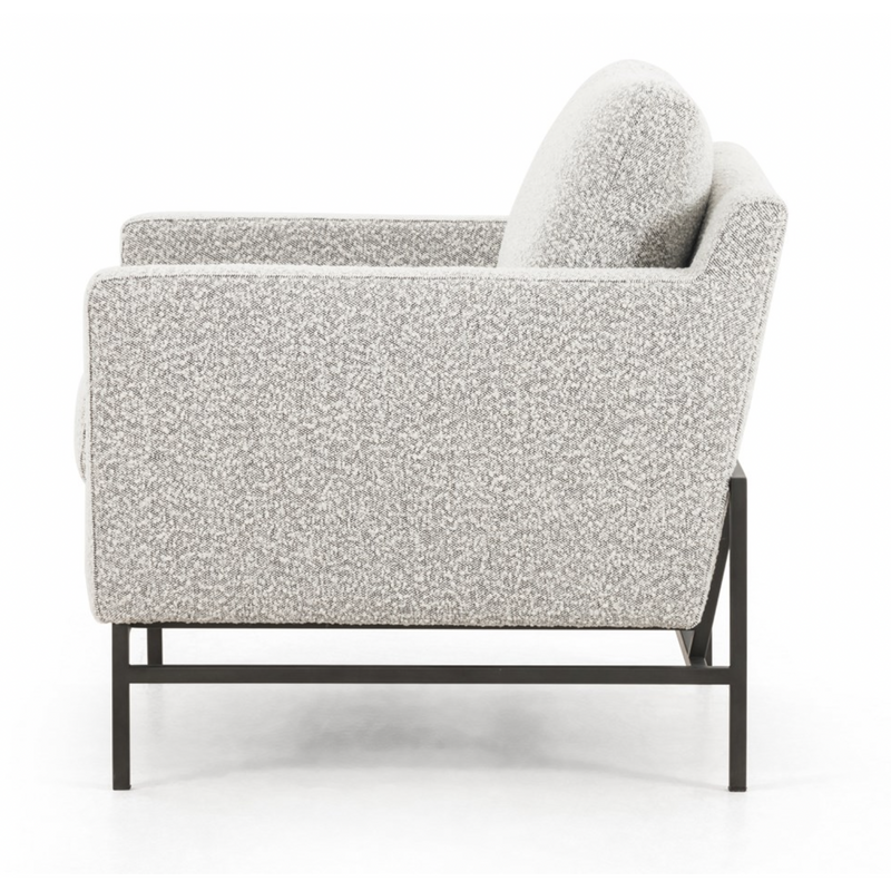 Vanna Chair in Knoll Domino