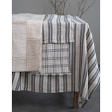 Table Runner &amp; Plaid Pattern