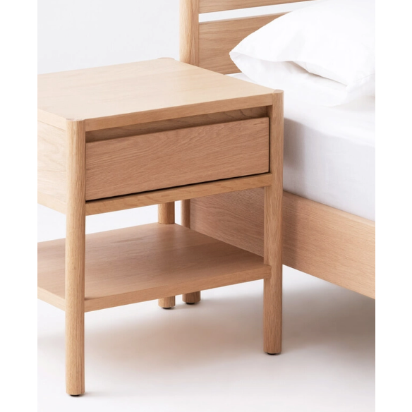 Monarch Single Drawer Nightstands in Oak