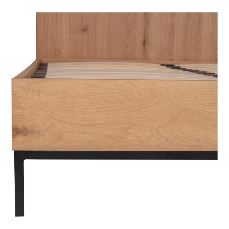 Capulet Bed