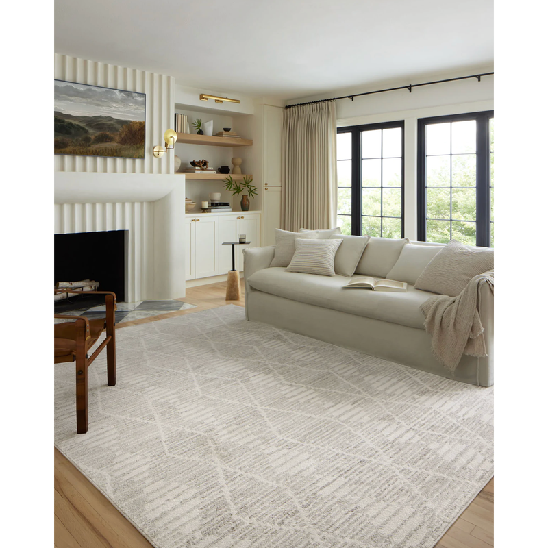 Kamala Rug in Ivory / Silver